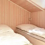 12 Person In Holiday home