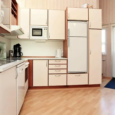 12 Person In Holiday home *