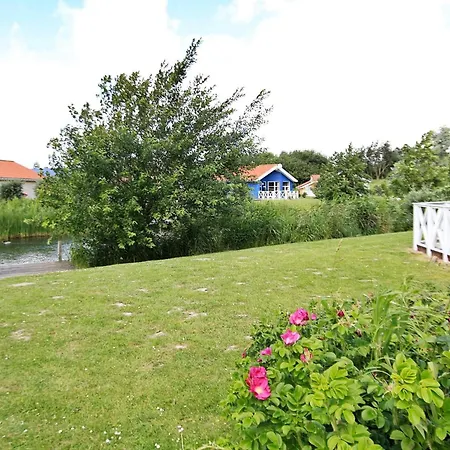 度假居 12 Person In